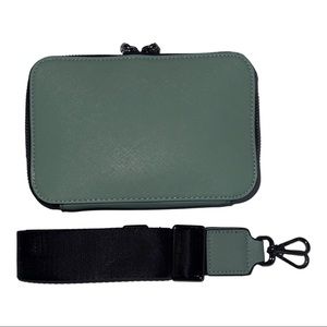 Leather Zara crossbody/waisbag convertible.